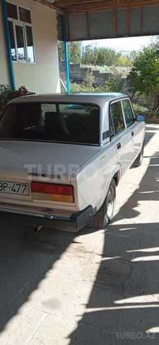 LADA (VAZ) 2107-2