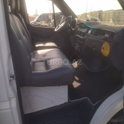 Mercedes Sprinter 515-6