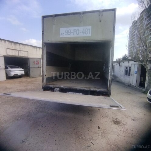 Mercedes Sprinter 515-8