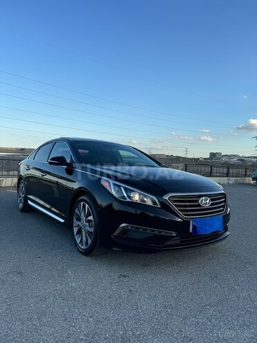Hyundai Sonata-6