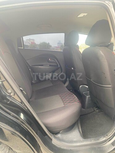 Kia Rio-20