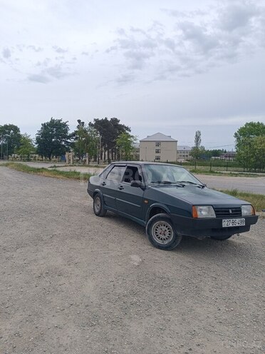 LADA (VAZ) 21099-1