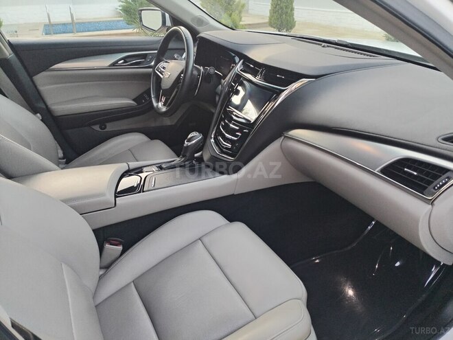 Cadillac CTS-7