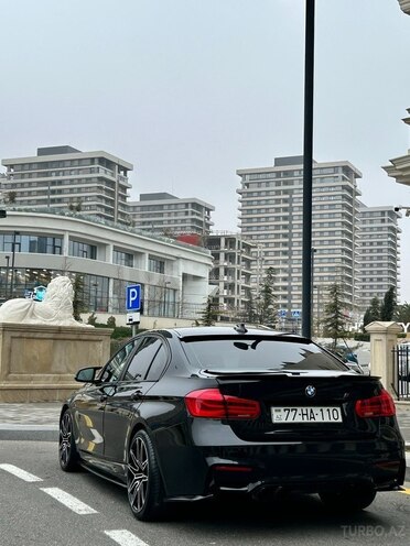 BMW 320-4