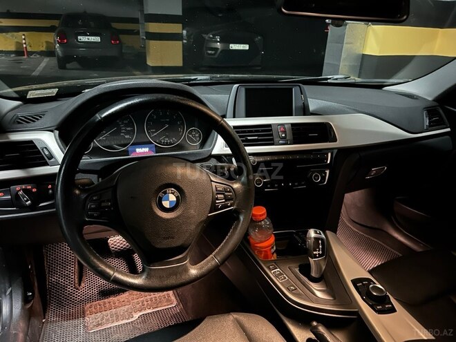 BMW 320-6