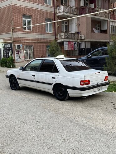 Peugeot 405-2