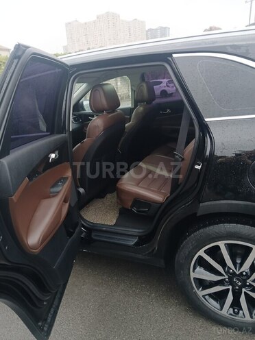 Kia Sorento-13