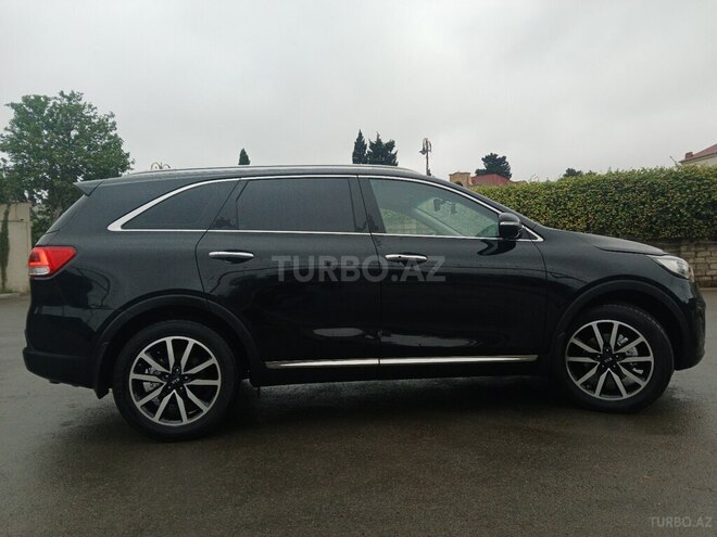 Kia Sorento-17