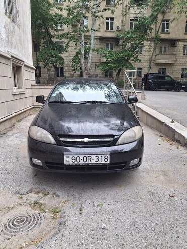 Chevrolet Lacetti-1