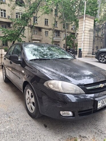 Chevrolet Lacetti-2