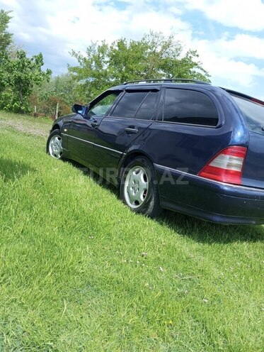 Mercedes C 180-8