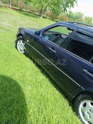 Mercedes C 180-4