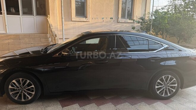 Lexus ES 200-2