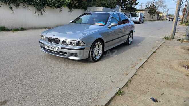 BMW 523-8