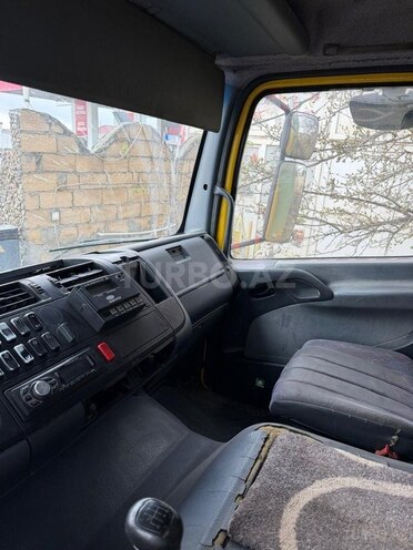 Mercedes Atego 1828-10