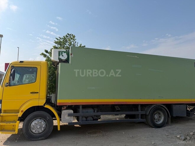 Mercedes Atego 1828-7