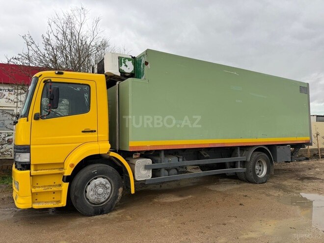 Mercedes Atego 1828-6