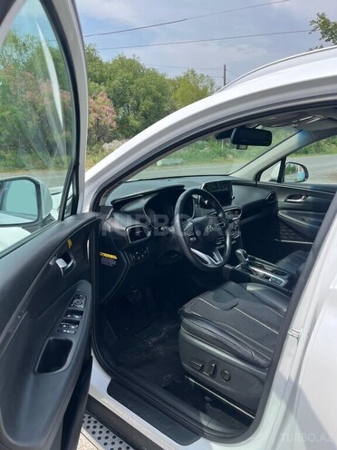 Hyundai Santa Fe-9