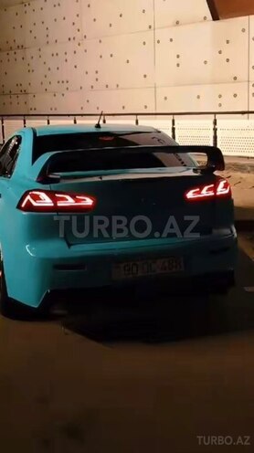 Mitsubishi Lancer-9