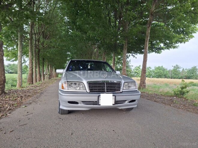 Mercedes C 200-3