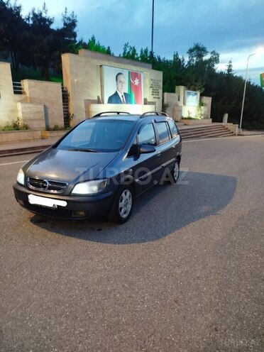 Opel Zafira-3