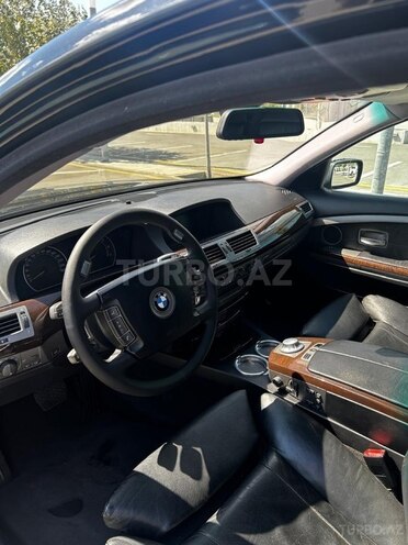 BMW 745-11