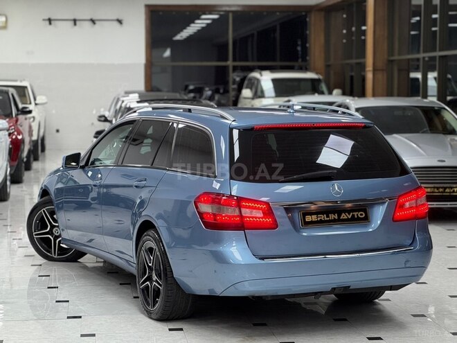 Mercedes E 220-7