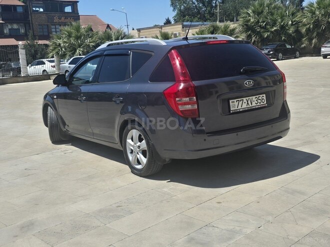 Kia Ceed SW-12