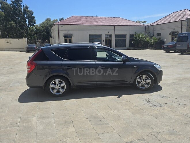Kia Ceed SW-4