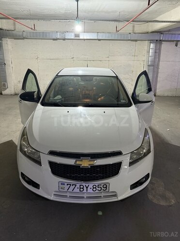 Chevrolet Cruze-10
