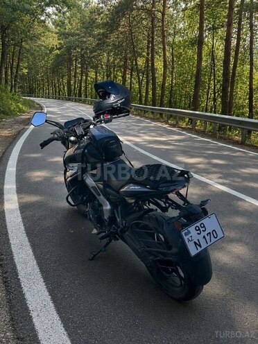 Bajaj Pulsar NS 400-2