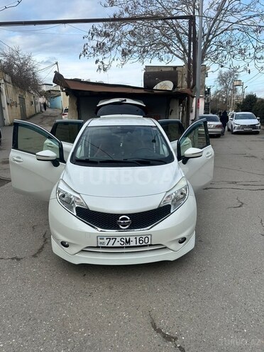 Nissan Note-1