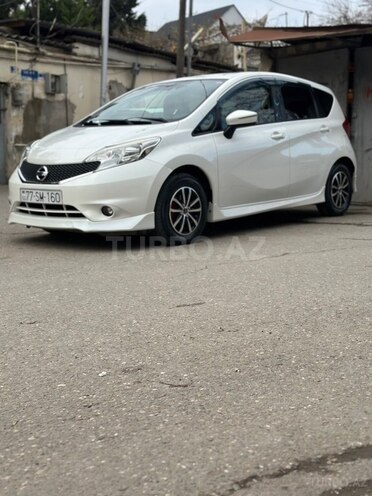 Nissan Note-2