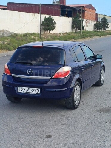 Opel Astra-2