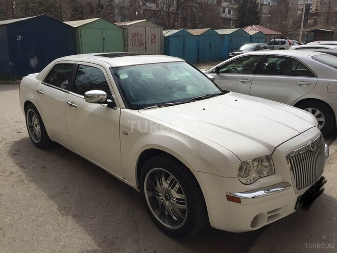 Chrysler 300C-3