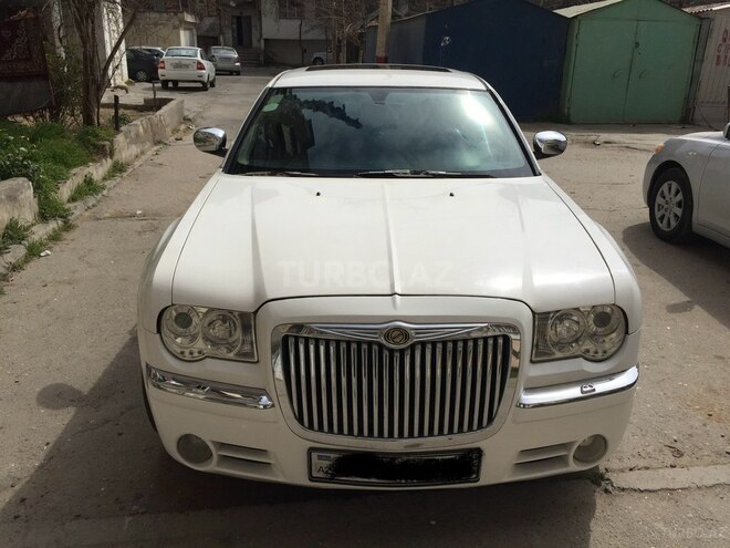 Chrysler 300C-1