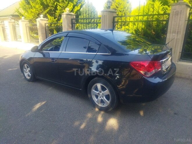 Chevrolet Cruze-6