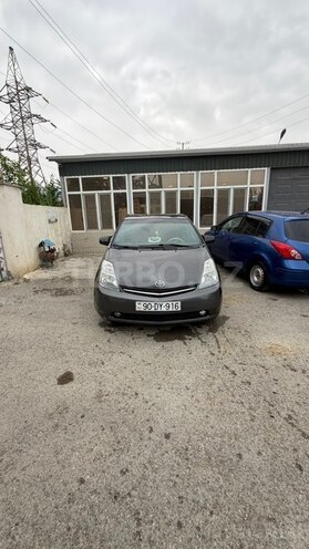 Toyota Prius-1