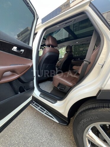 Kia Sorento-10