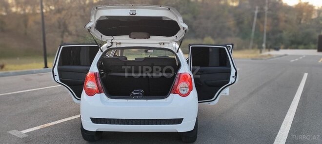 Chevrolet Aveo-6