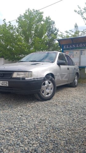 Opel Vectra-2