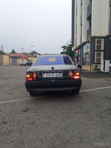 Opel Vectra-5
