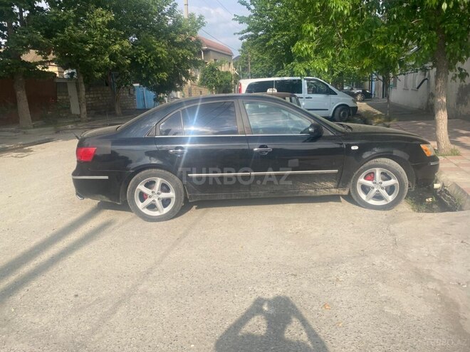 Hyundai Sonata-5