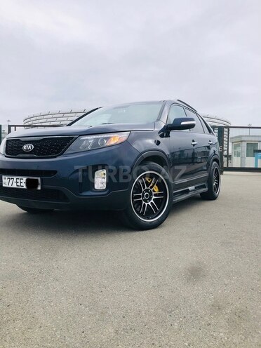 Kia Sorento-1