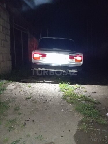 LADA (VAZ) 2107-4