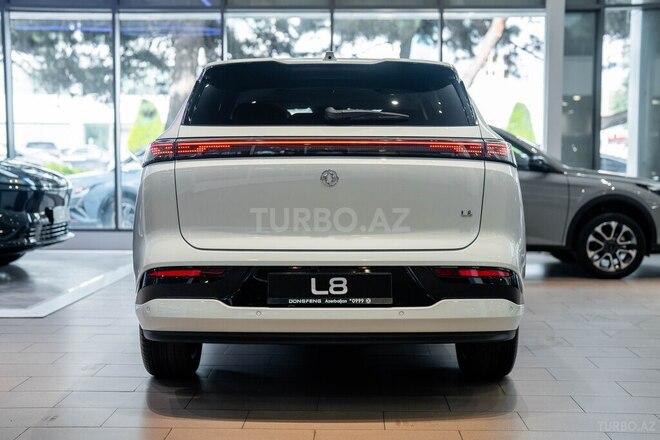 DongFeng Aeolus L8-7
