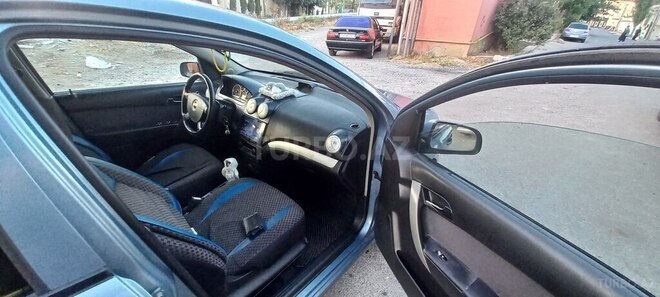 Chevrolet Aveo-3
