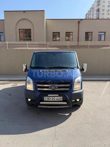 Ford Transit-1