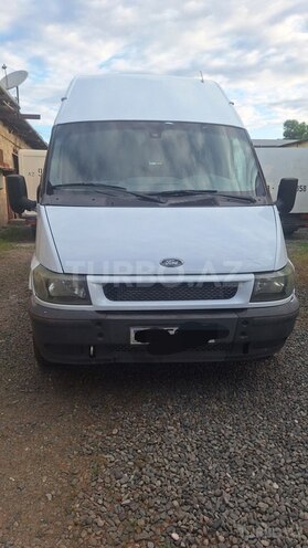 Ford Transit-1