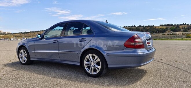 Mercedes E 220-5